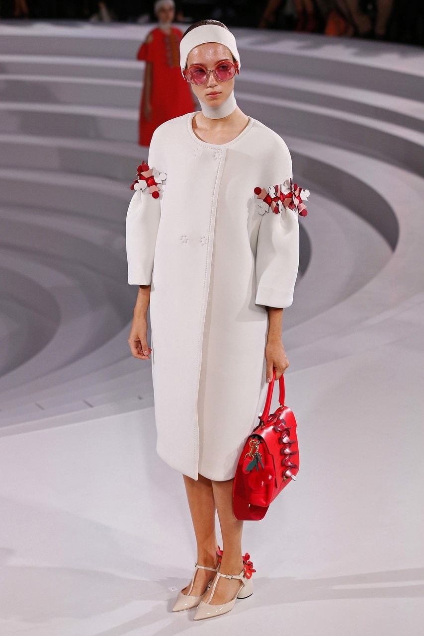 London Fashion Week Primavera/Estate 2017 Anya Hindmarch